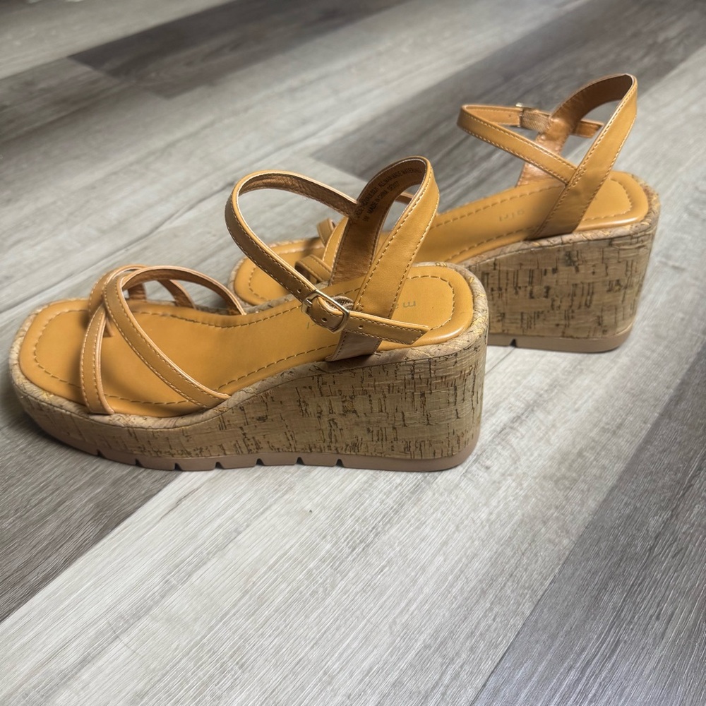 Madden Girl Vault Strappy Platform Wedge Sandals Size 9 - Picture 5 of 9